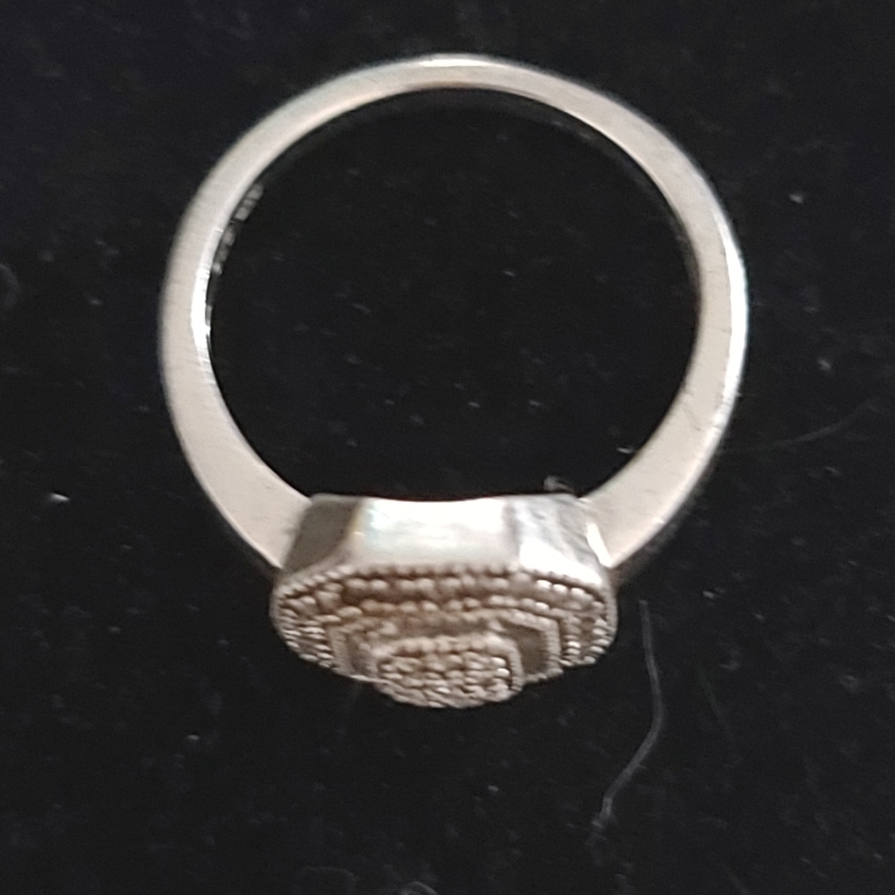 Diamond Ring - Picture 3 of 10